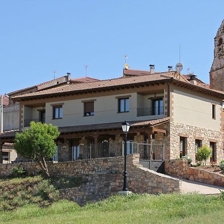 Hotel Los Arrenes De Таранкуэнья Экстерьер фото
